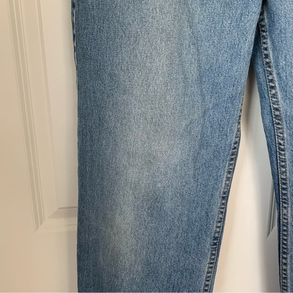 Men's Levi's 550 Relaxed Fit Denim Jeans 34 x 32 Medium Wash - Picture 4 of 16